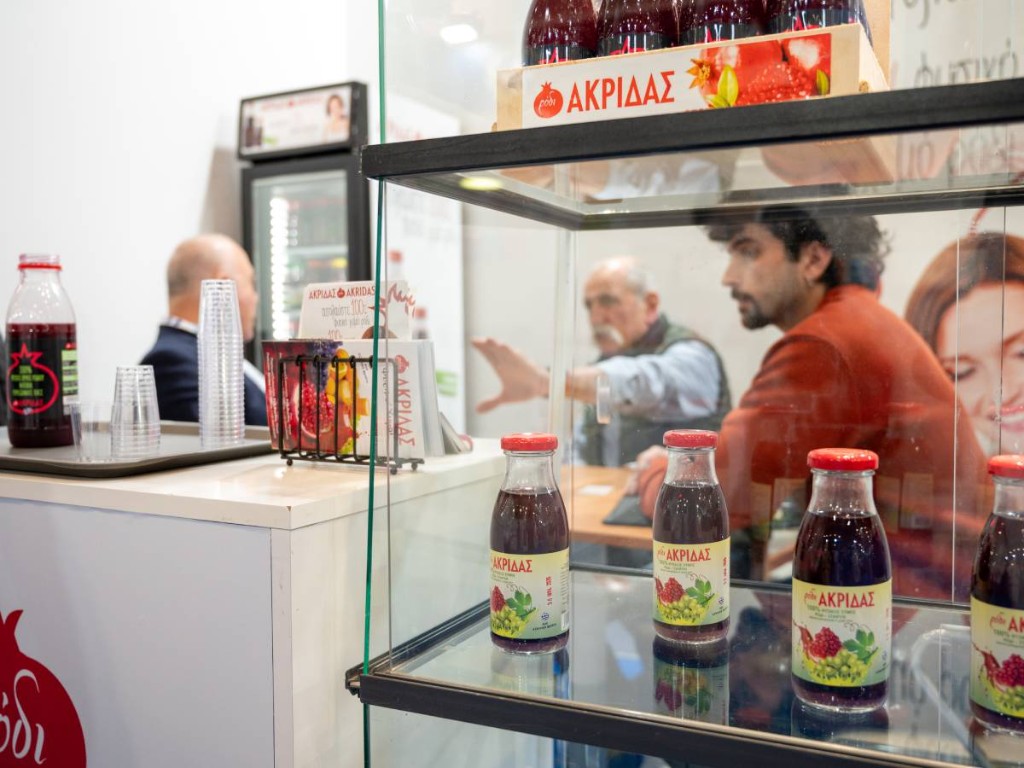 Περίπτερο Ακρίδας στη Food Expo — προϊόντα και επαφές με επισκέπτες